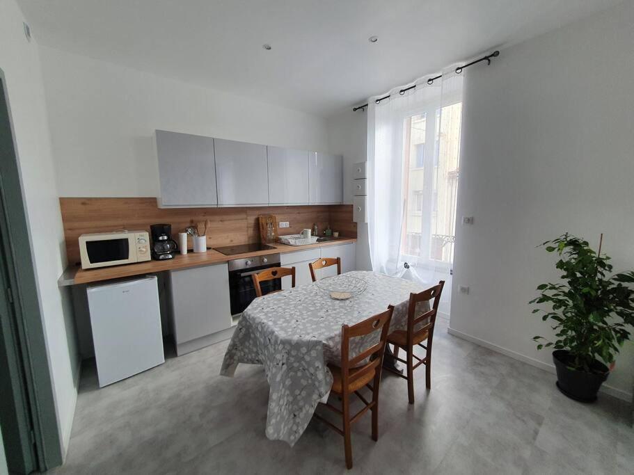 Roanne Centre, Appartement Refait A Neuf. Εξωτερικό φωτογραφία